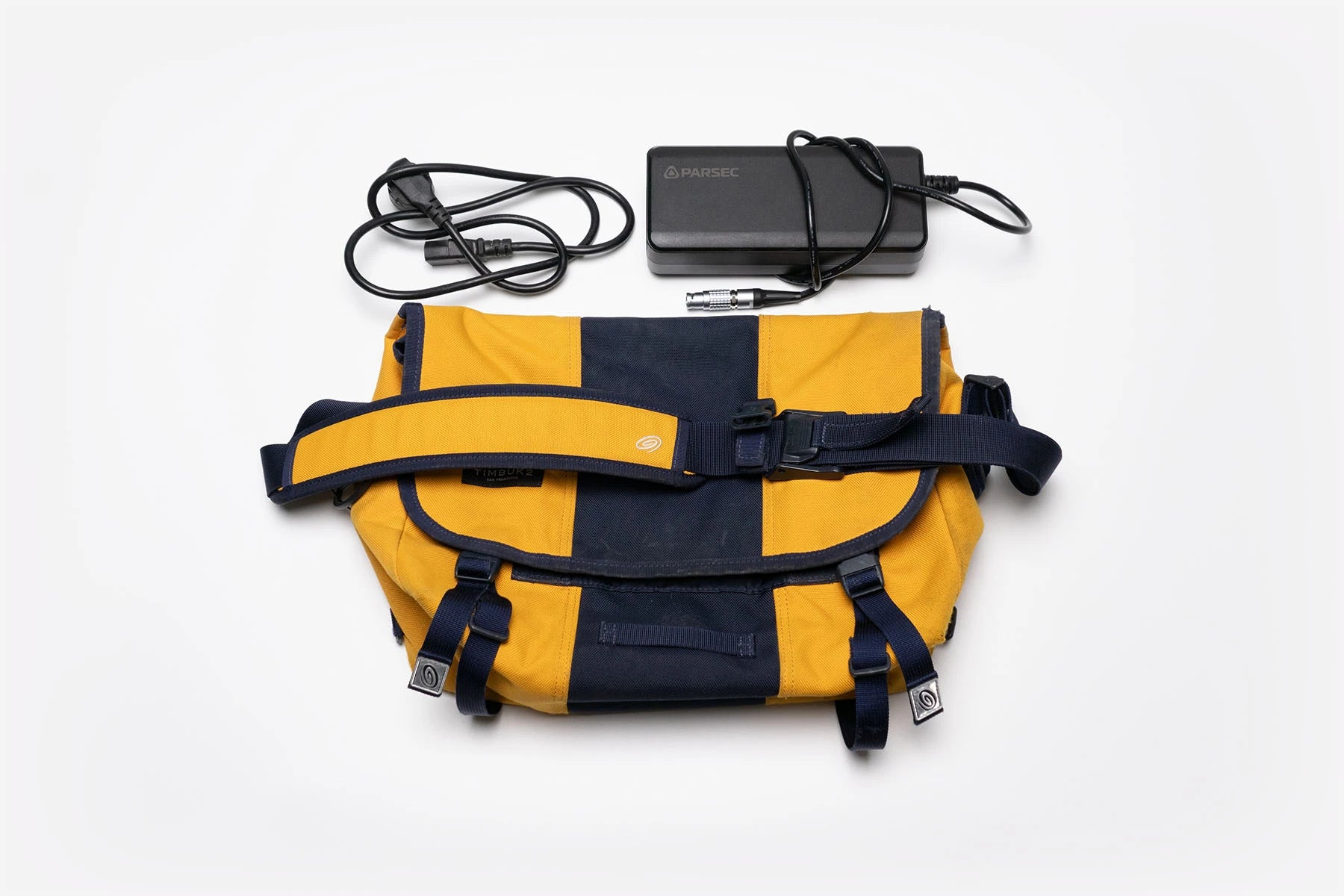 Aero 系列快速充电器